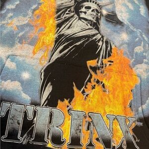 TRINX LA -Gotham City black hoodie- large NWOT